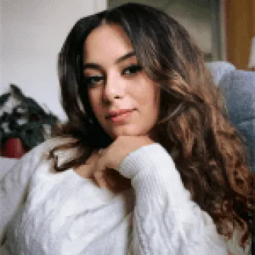 Yasmin Khalil St-Rose